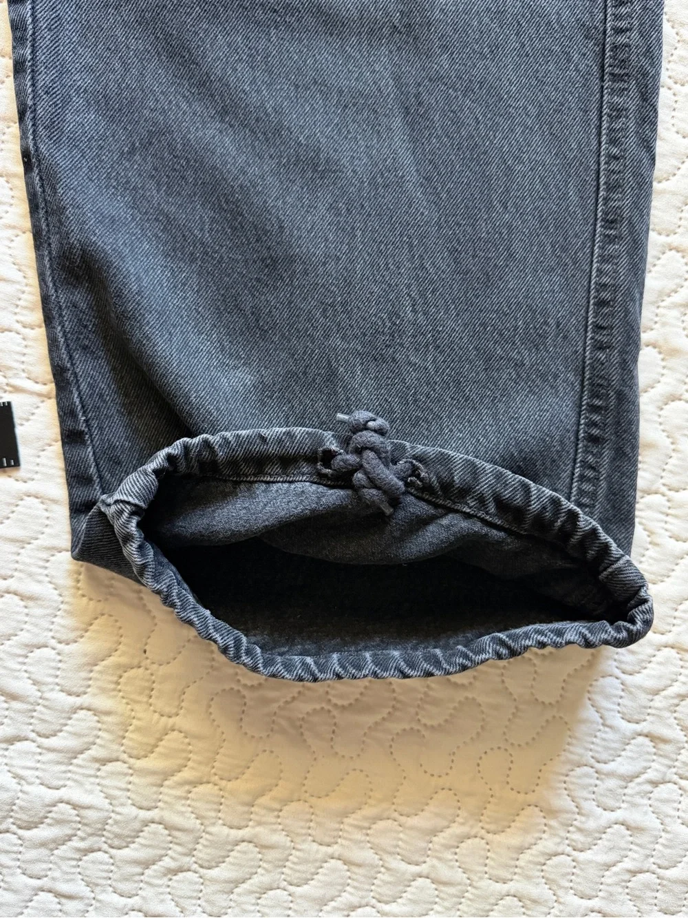 Levi's ‘94 Baggy 29x28 (fits 29-31) Wide Leg CargoBlack Wash Relaxed Fit Jeans